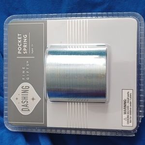 Dash fine Gifts pocket spring like slinky